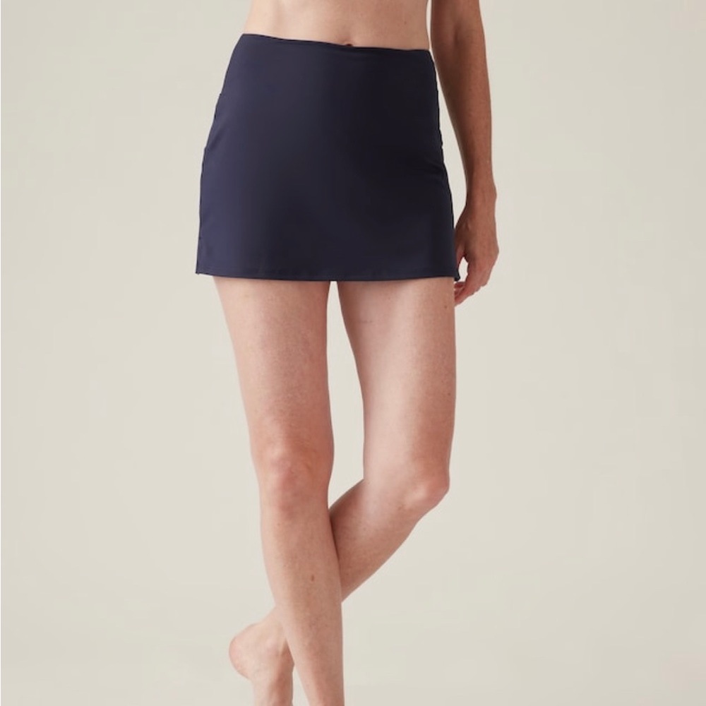 NWOT Athleta Tidal Swim Skirt X Large  dress blue. This is the new style